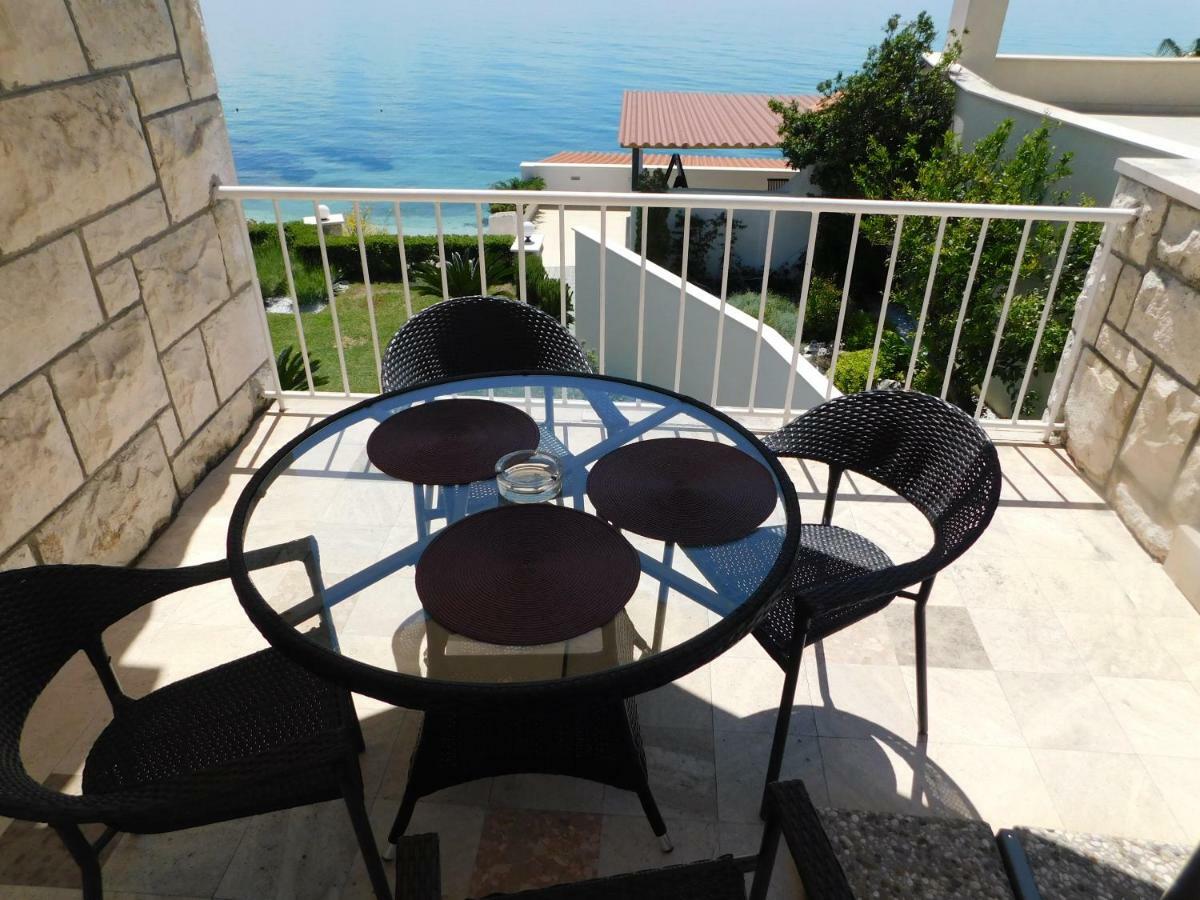 Beach Villa Bozikovic Podstrana Exterior foto