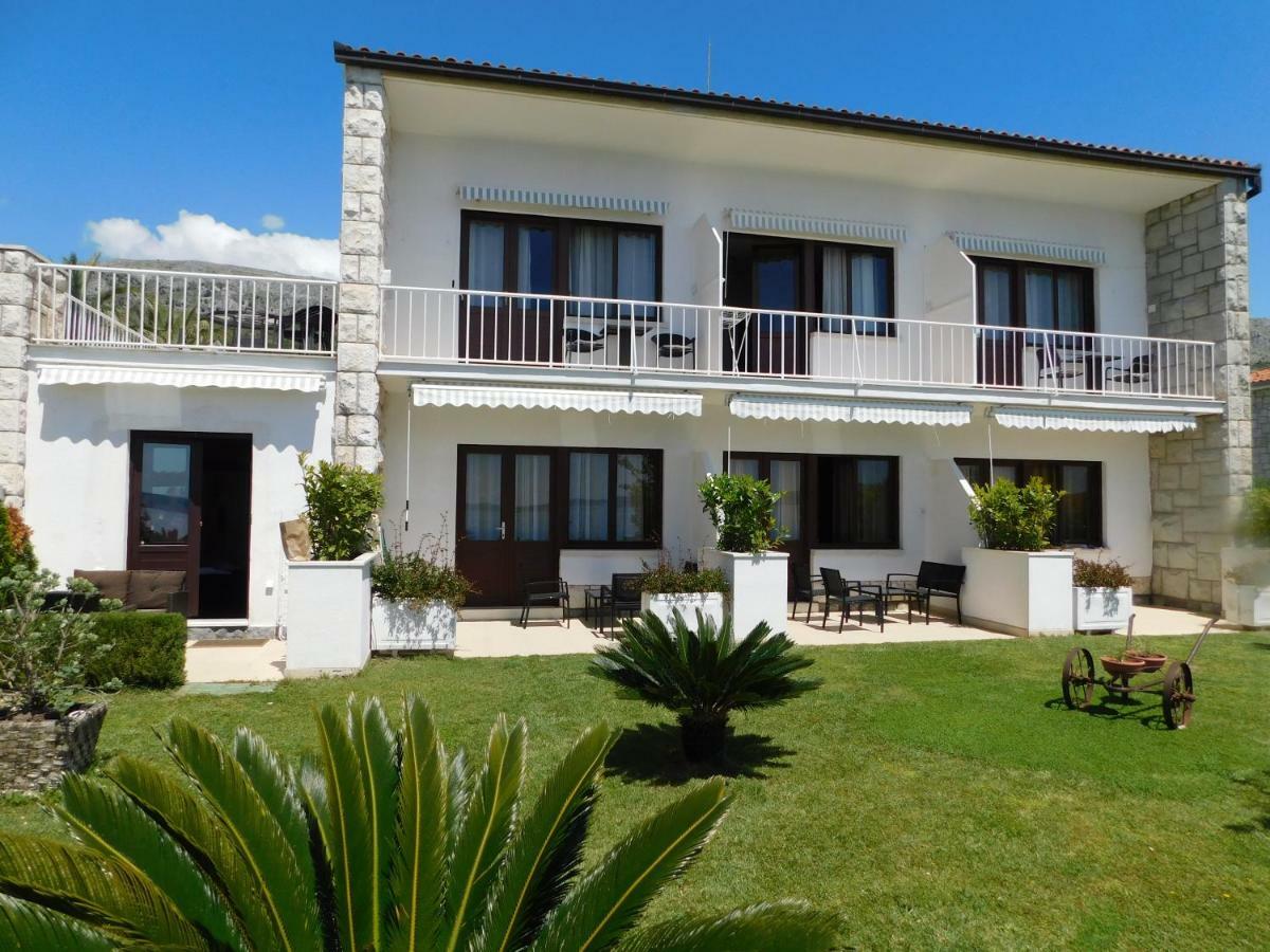 Beach Villa Bozikovic Podstrana Exterior foto