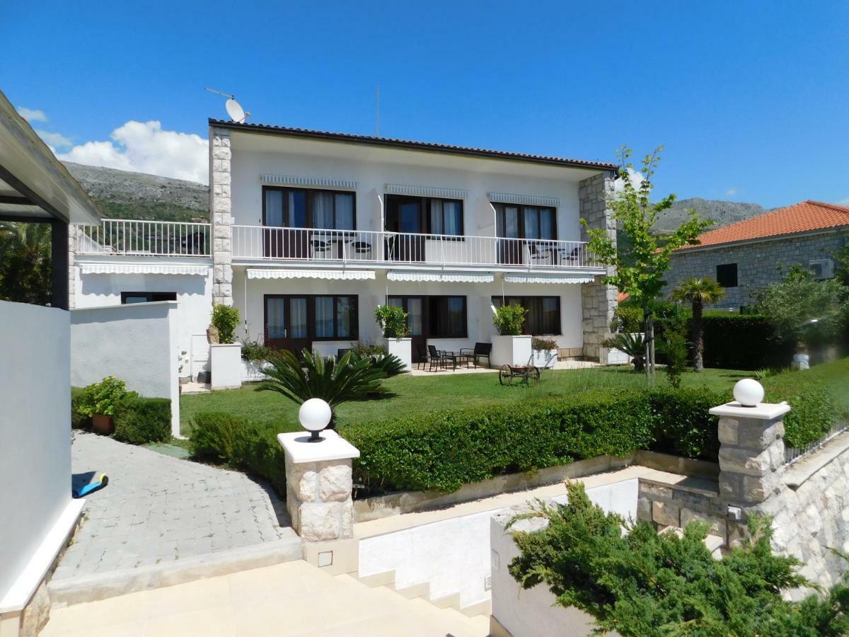 Beach Villa Bozikovic Podstrana Exterior foto