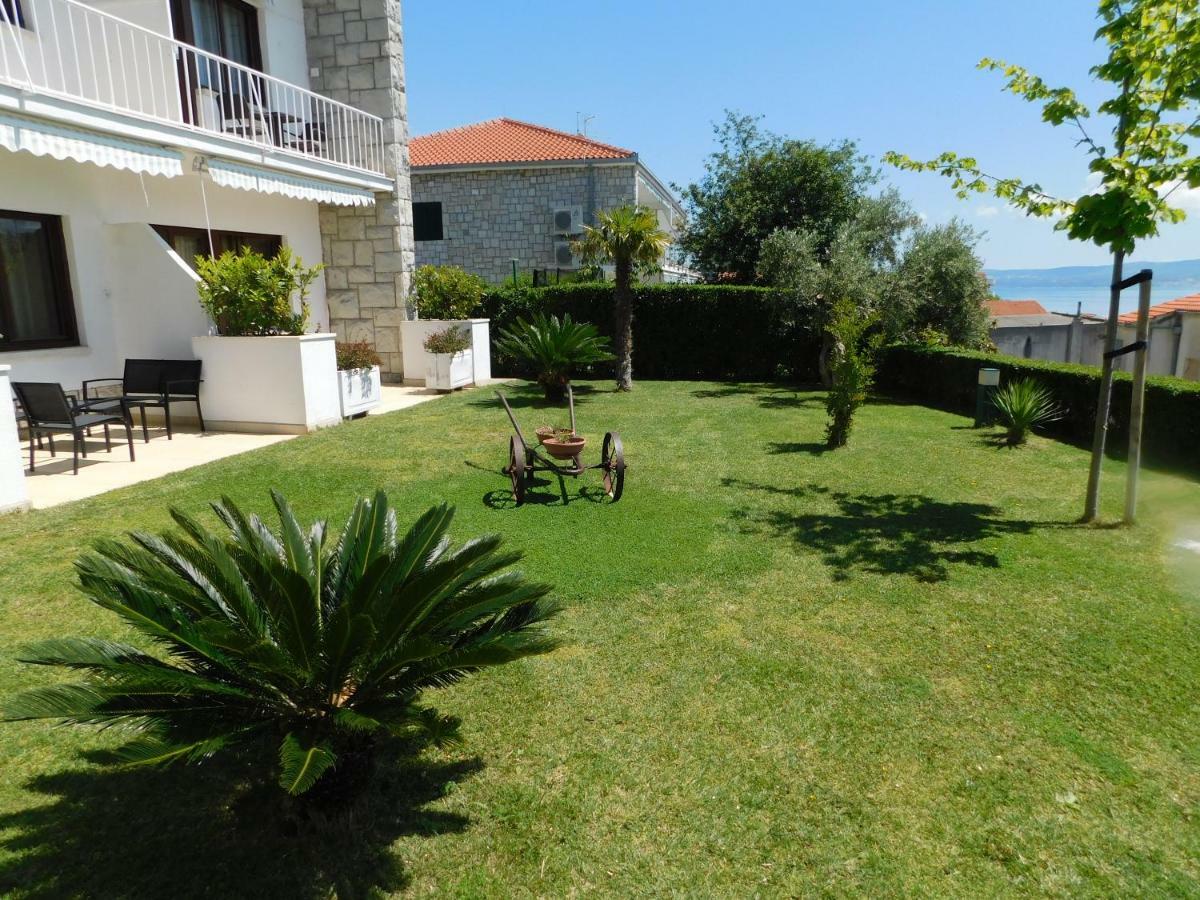 Beach Villa Bozikovic Podstrana Exterior foto